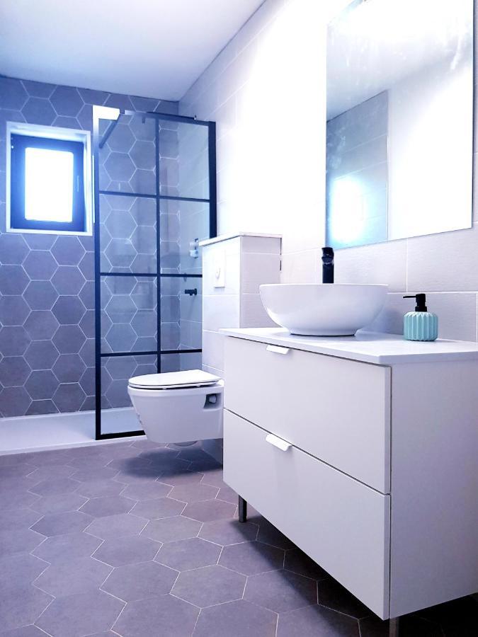 Apartment Sea View Ровинь Экстерьер фото